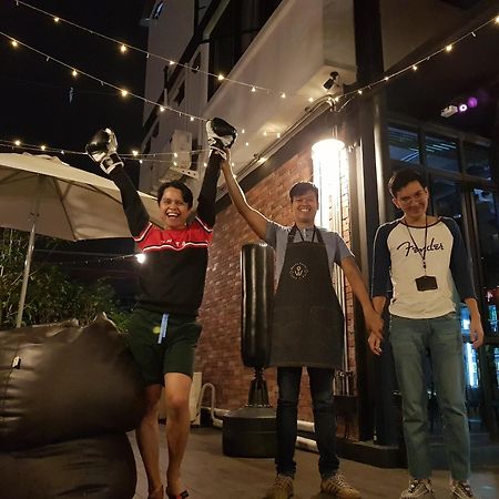 Wayha Hostel Don Mueang Airport Bangkok Dış mekan fotoğraf